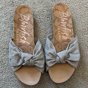 Blowfish Knotted Gray Slide Sandals